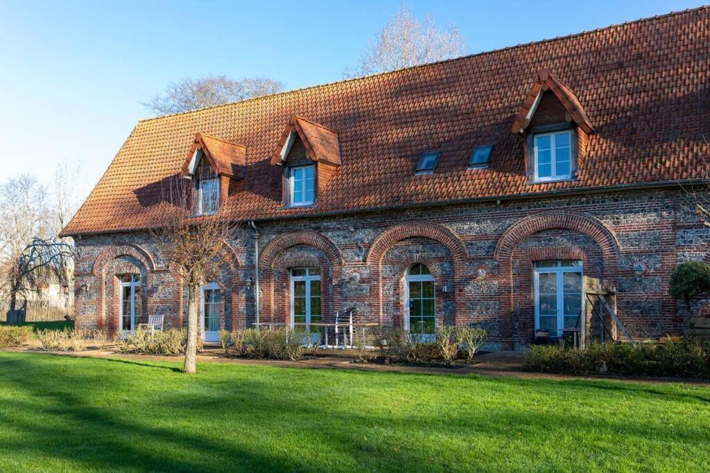 Le Clos Saint Vincent Manneville-ès-Plains Exterior foto